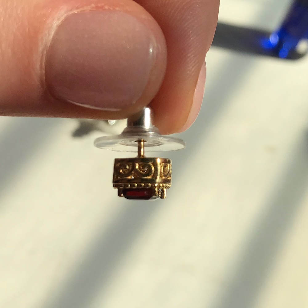 Earrings - Picture 2 of 3
